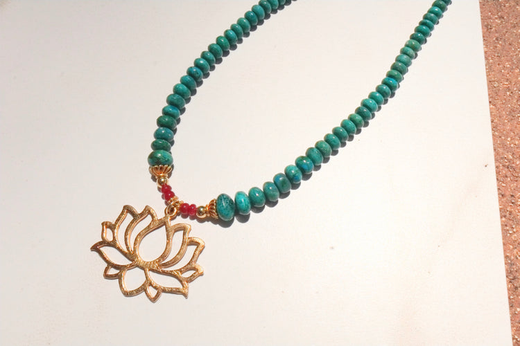 Eternal Oasis: Graduated Chrysocolla Necklace