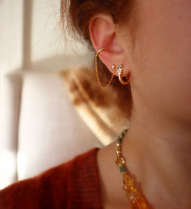 Stud & Chain Ear Cuff