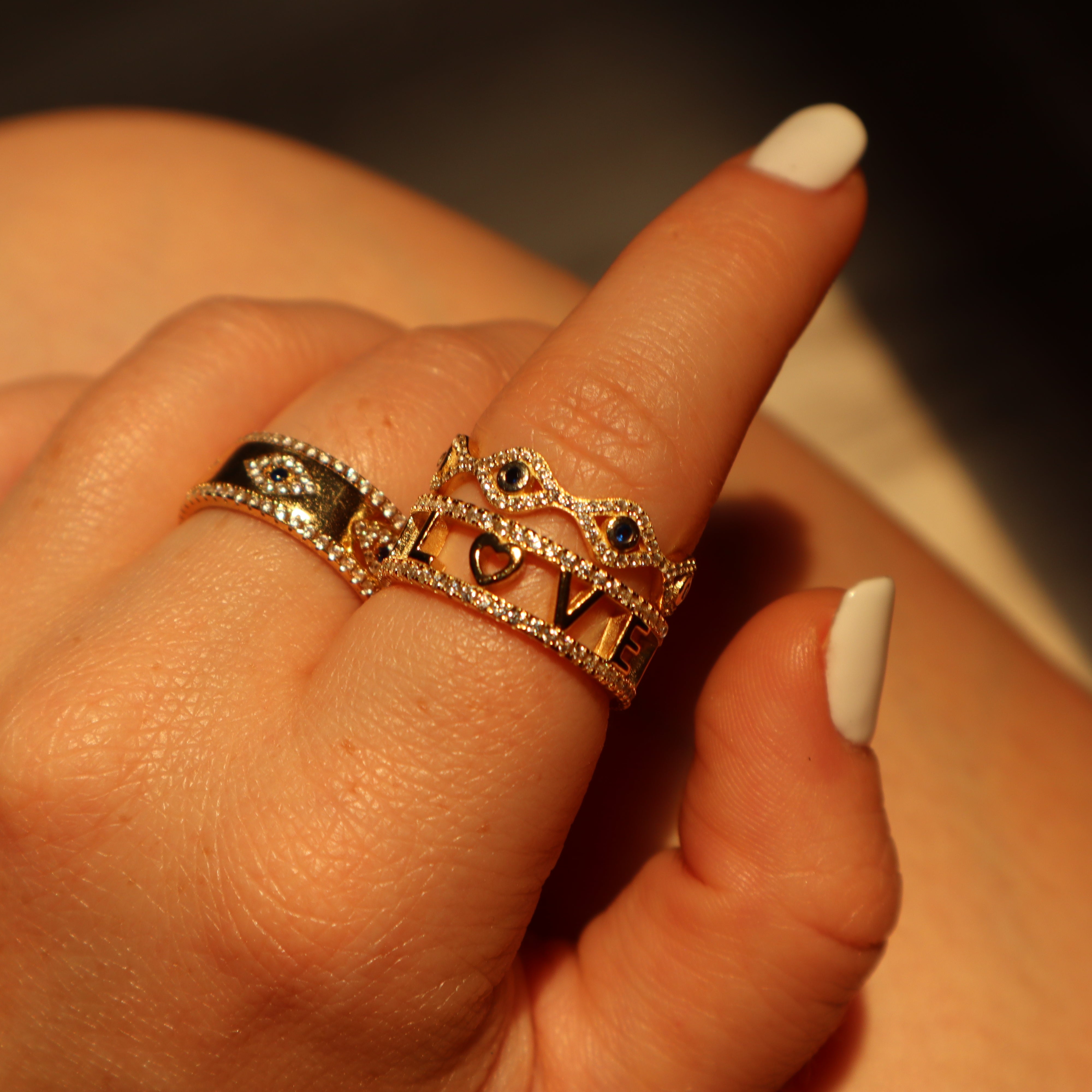 LOVE Ring